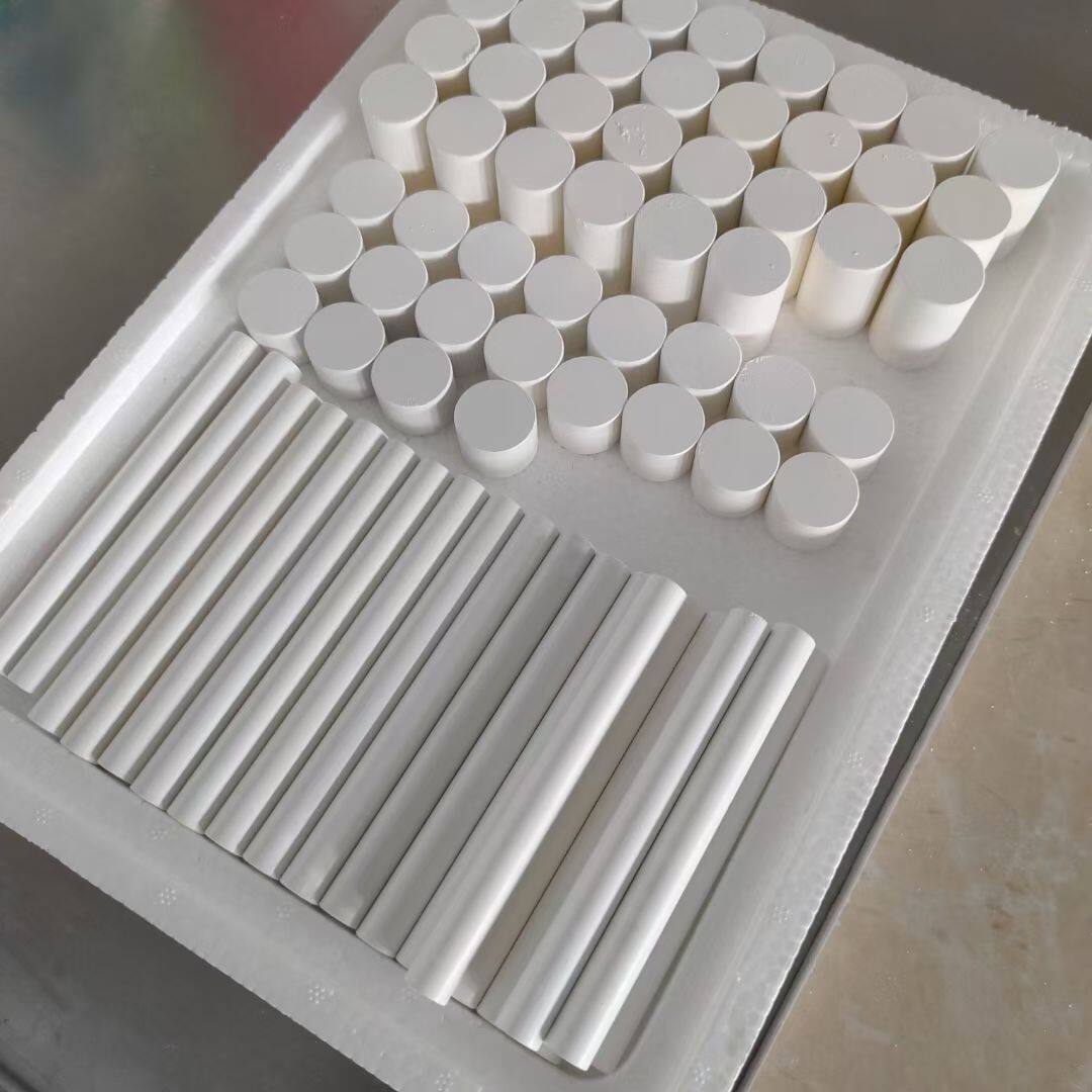 Boron Nitride Body and Boron Nitride Crucible